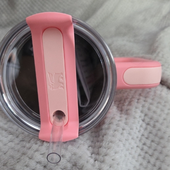 Stanley Pink and Peach Gradient Tumbler - Picture 3 of 4